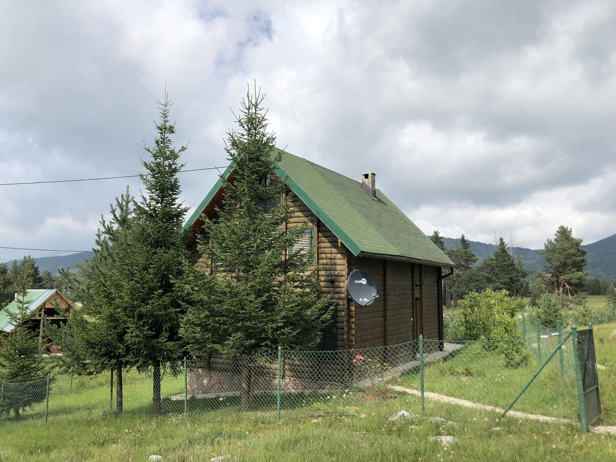 Апартаменты Kuca U Borju - House In Pines Жабляк Экстерьер фото