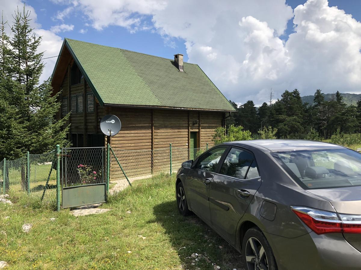 Апартаменты Kuca U Borju - House In Pines Жабляк Экстерьер фото